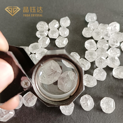 6.0Ct Up الماس المصنوع في المختبر مربع EFG لون HPHT الماس الخام